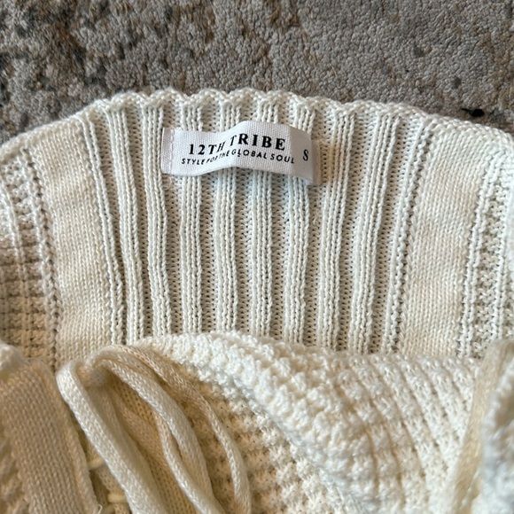 12th Tribe - Amalfi Ivory Crochet Top - Small - Picture 4 of 4